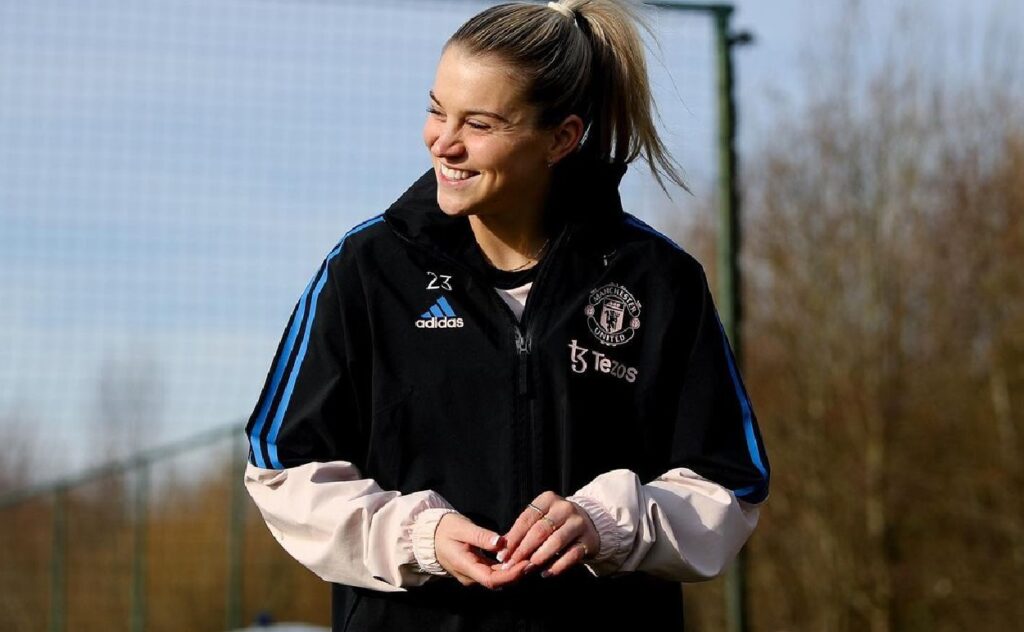 Alessia-Russo-soccer